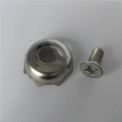 look at the sea 3cm and the claw + the screw